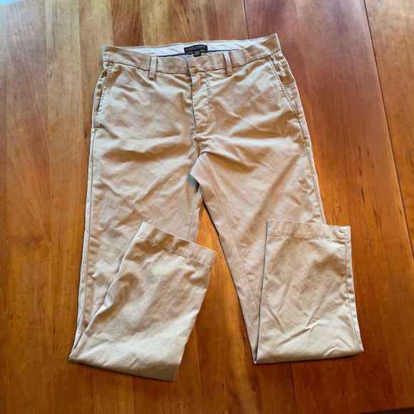Banana Republic - Khaki Chinos - Size 32/32 - Picture 3 of 7